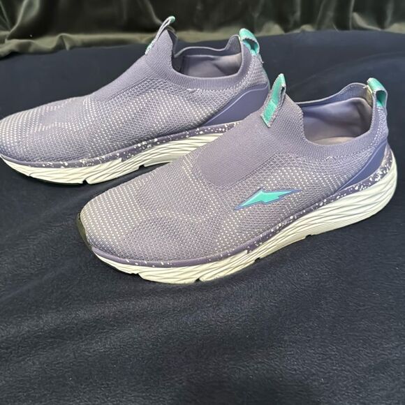 AVIA Slip On Running Shoes - Picture 1 of 9